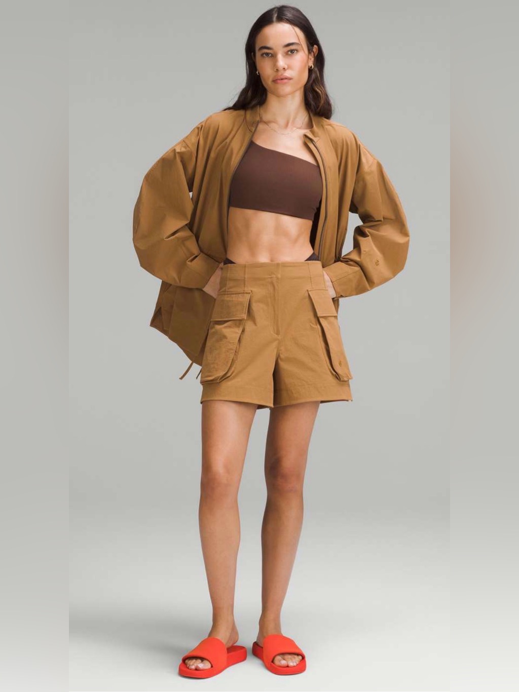 Lululemon Relaxed-Fit Super-High-Rise Cargo Short 4”, Size 6